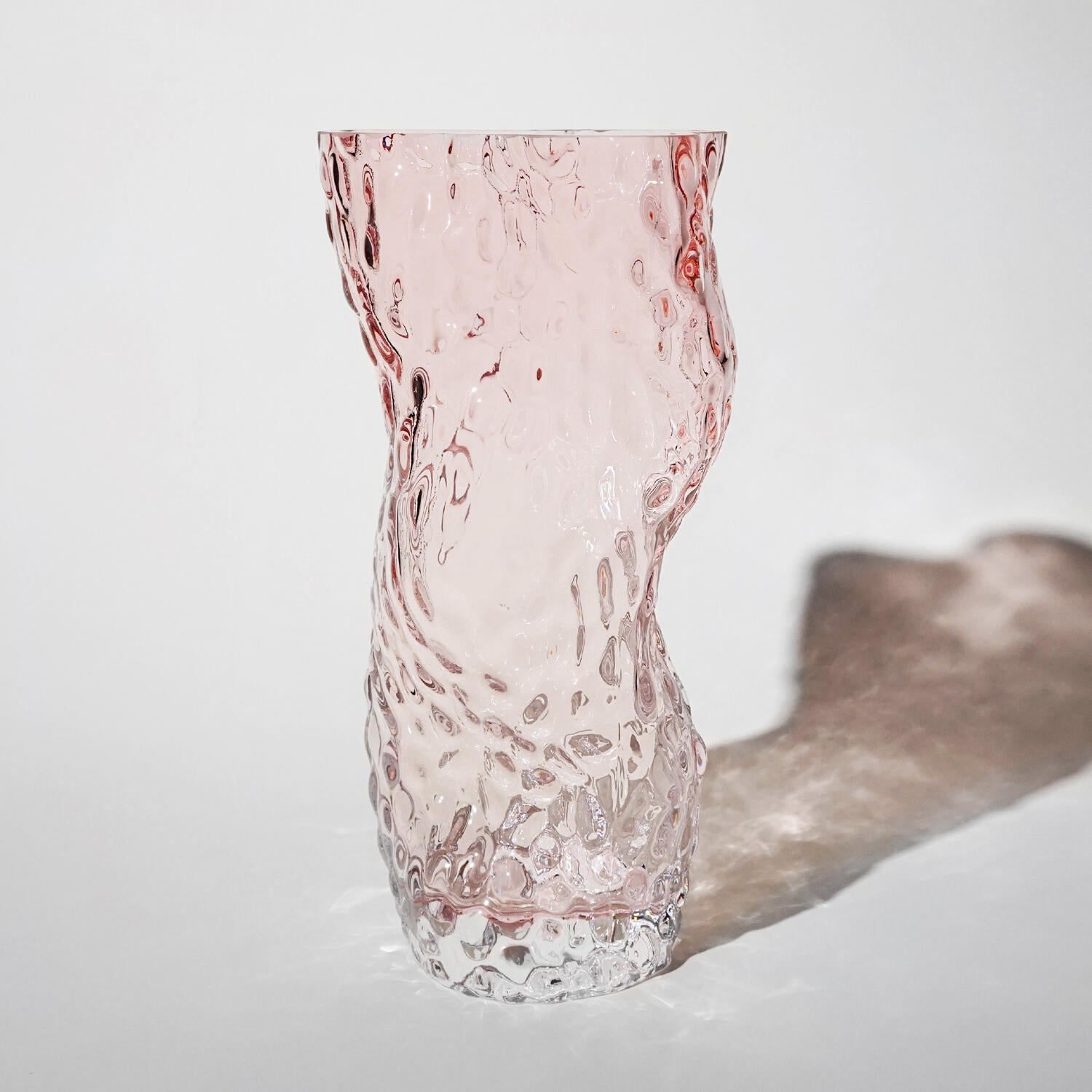 Ostrea Rock Glass vase - Pale Rose